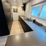 Modern 3br *
