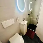 Modern 3br *