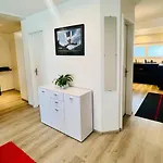 Modern 3br Lejlighed *