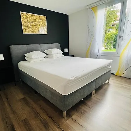 Modern 3br شقة ثون