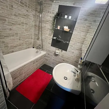 شقة Modern 3br