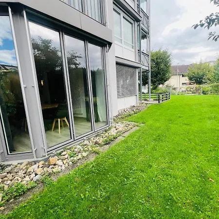 Lejlighed Modern 3br *